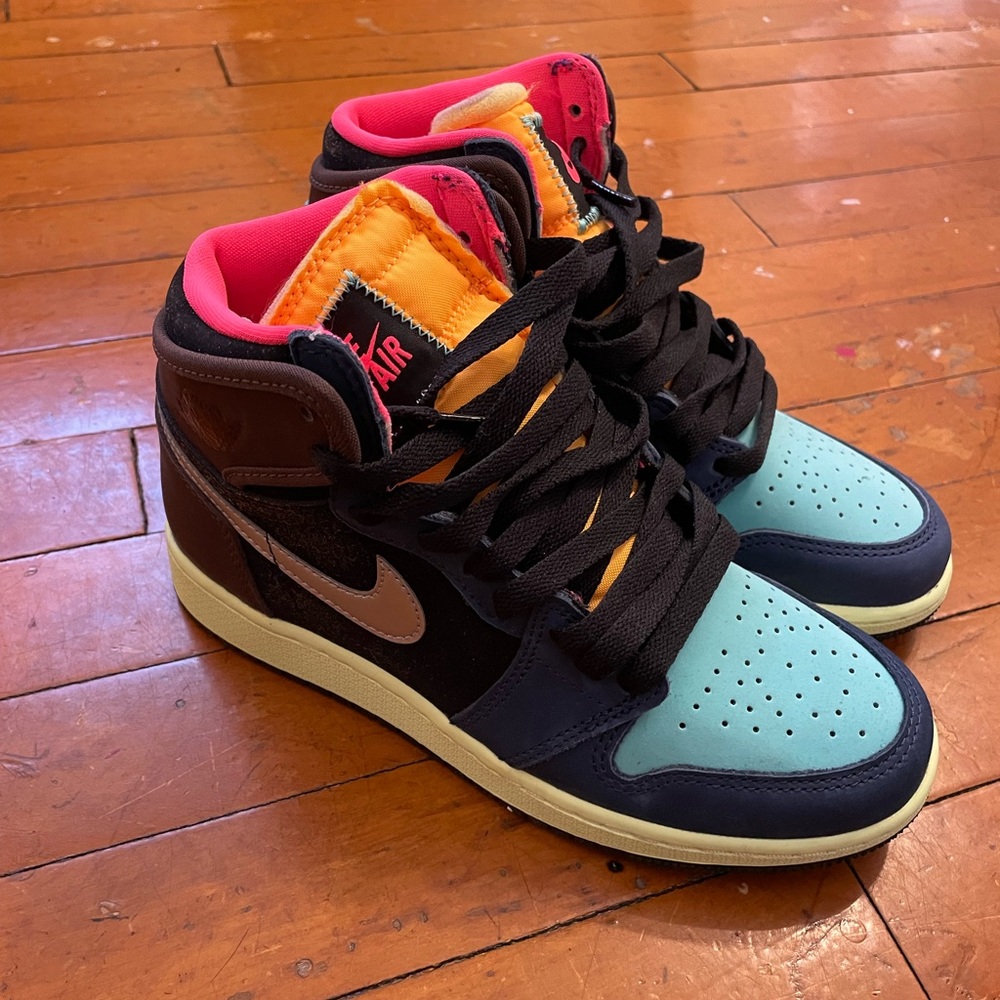 Nike Multicolor Air Jordan Sneakers